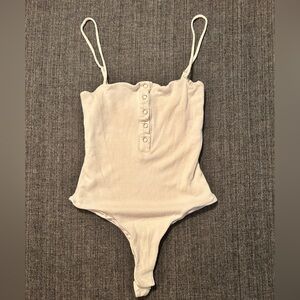 Lulus white ribbed snap front bodysuit